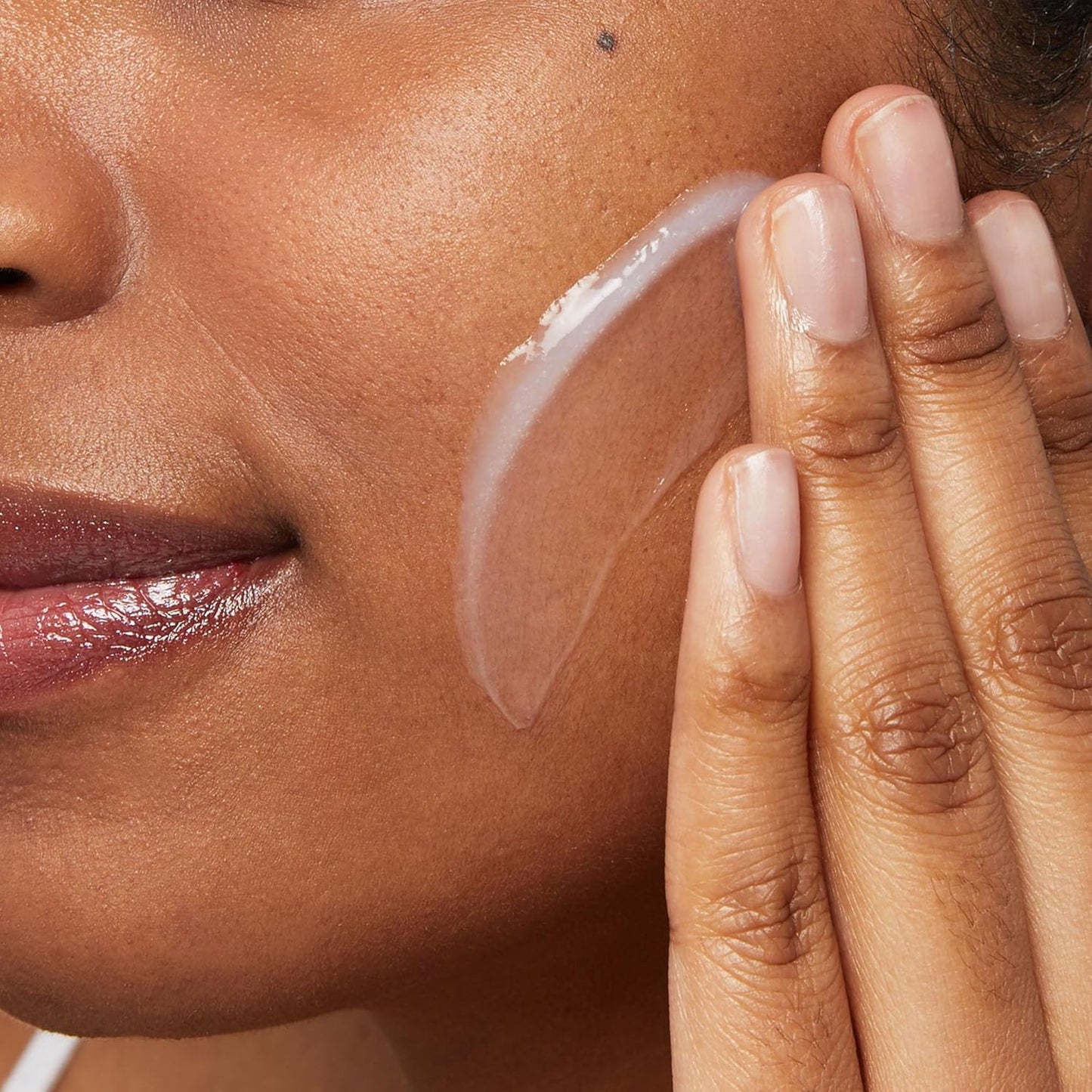 Hydrating Cleanser for Normal to Dry Skin with Hyaluronic Acid and 3 Essential Ceramides