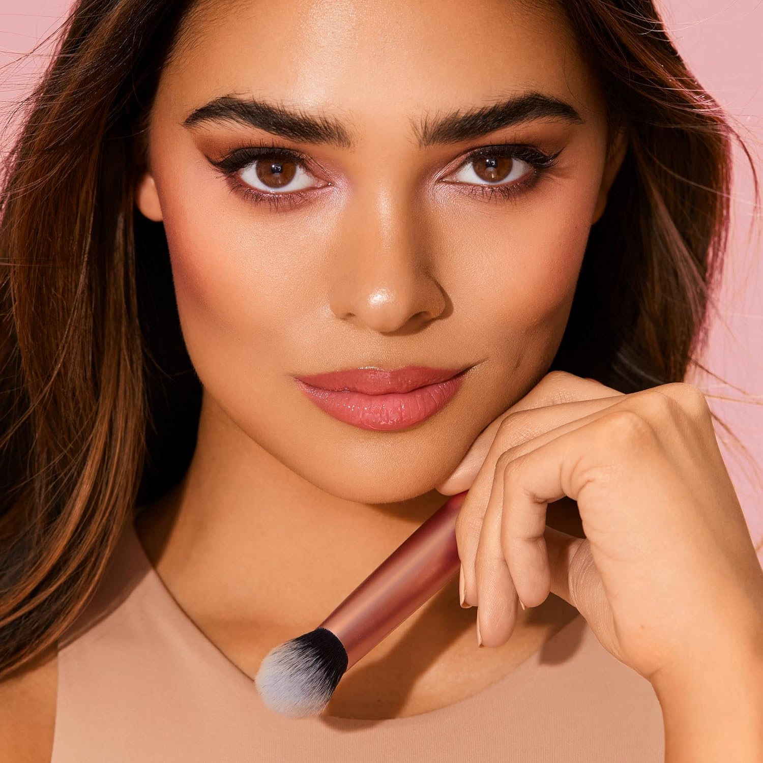Expert Face Makeup Brush, for Liquid and Cream Foundation, Blush, and Bronzer, Buildable Coverage for Base Makeup, Dense, Synthetic Bristles, Vegan and Cruelty-Free, 1 Count