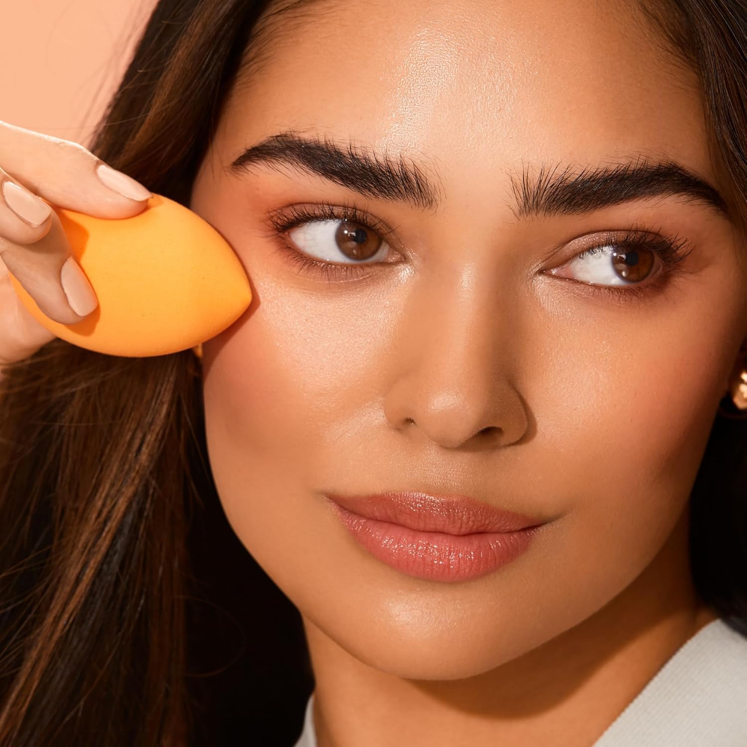 Everyday Essentials + Makeup Sponge Kit, 4 Makeup Brushes and 2 Makeup Blender Sponges,Blush, Bronzer, Eyeshadow, and Powder, Synthetic Bristles, Cruelty-Free, 6 Piece Set